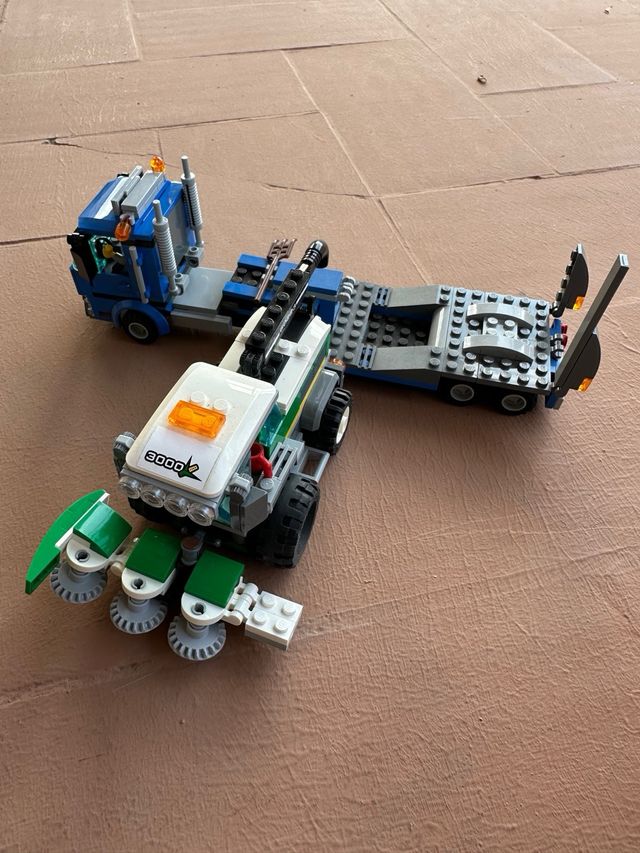 Camión Lego con grúa