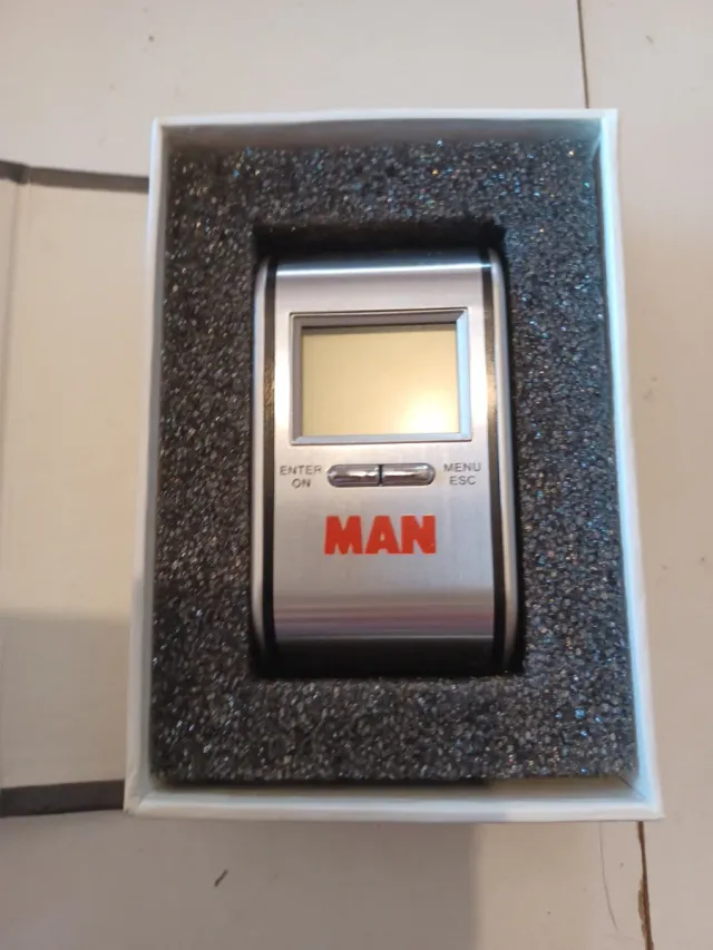 MAN SIM CARD Backup Device Model:006