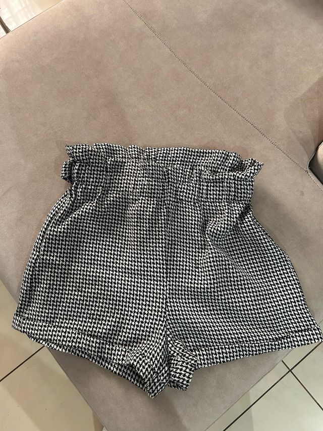 Shorts cuadros Shein