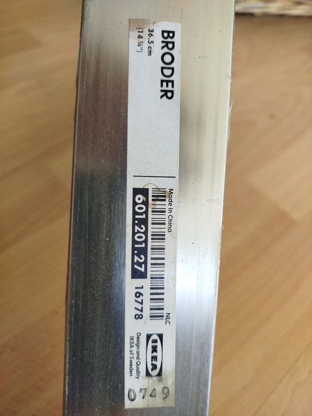 Escuadras de acero inoxidable