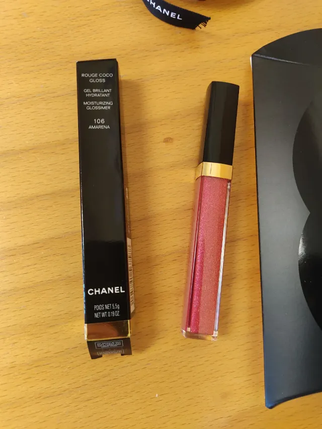 Chanel Rouge Coco Gloss Labial 106