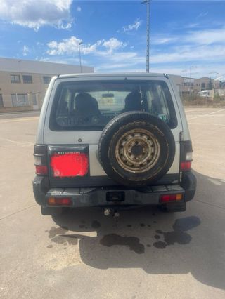 Mitsubishi Montero 1996