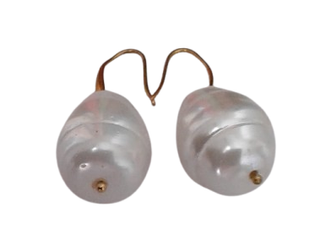 Orecchini pendenti perla bianca oro