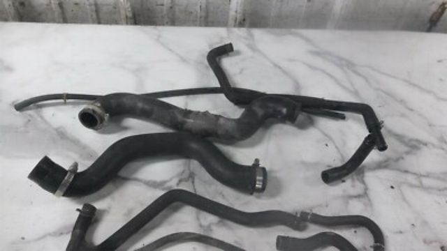 Tubos refrigerante agua Suzuki Sv650