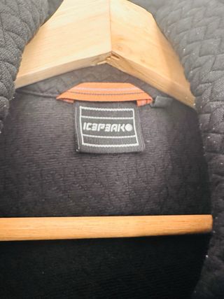 Chaqueta térmica cremallera negra