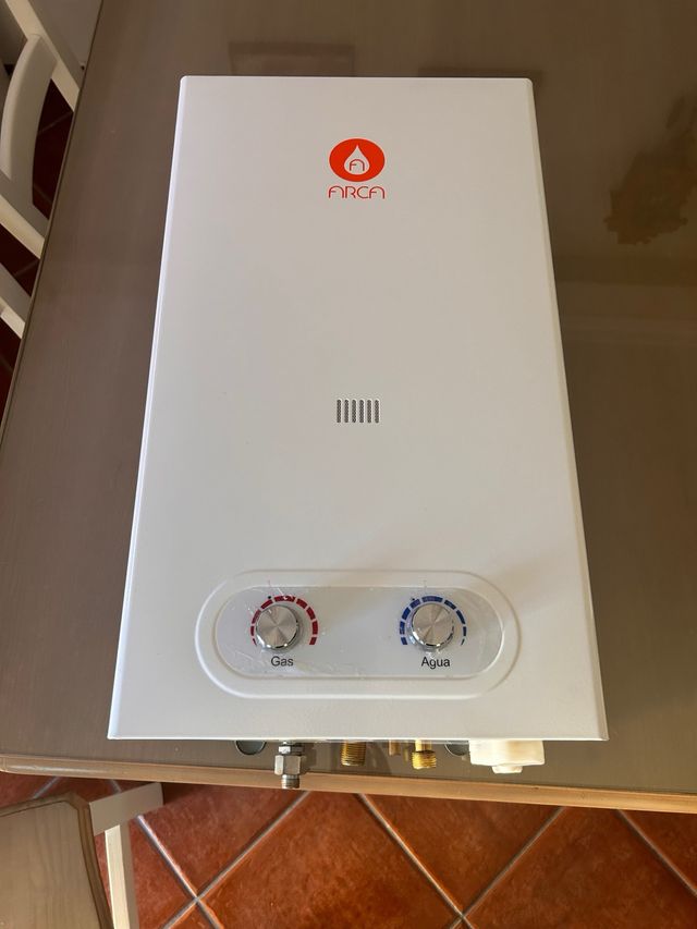 Calentador Gas Butano ARCA TMA-10 10L