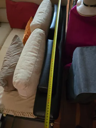 Sofá modular beige y negro