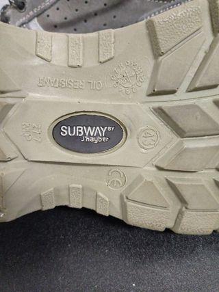 Botas de seguridad grises nuevas