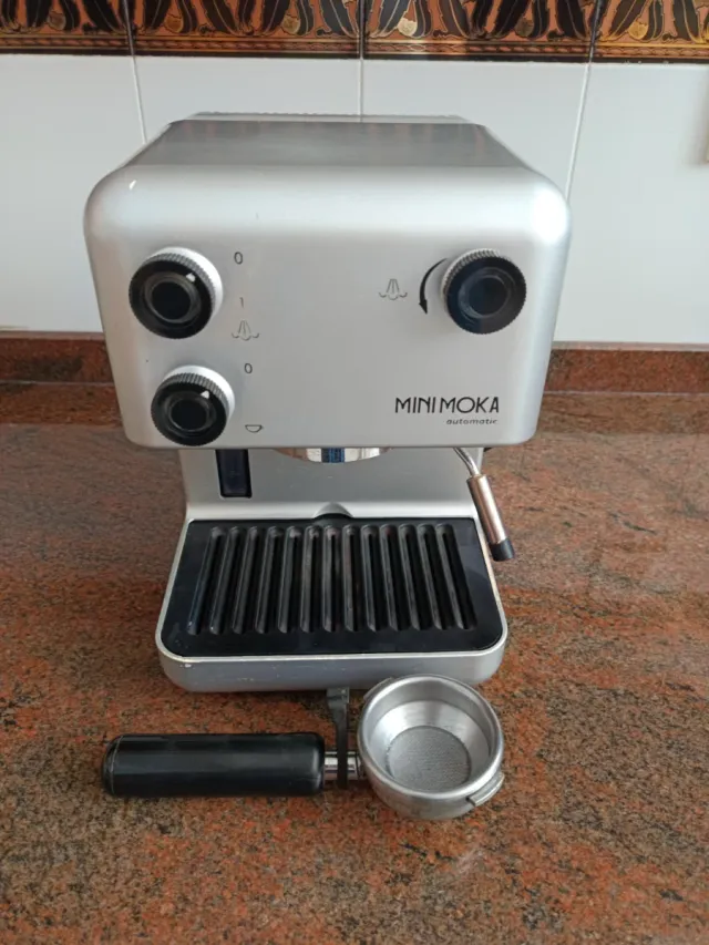 Cafetera Mini Moka Automática