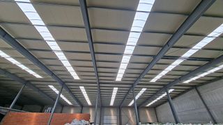 Nave industrial en venta en Cacabelos