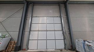 Nave industrial en venta en Cacabelos