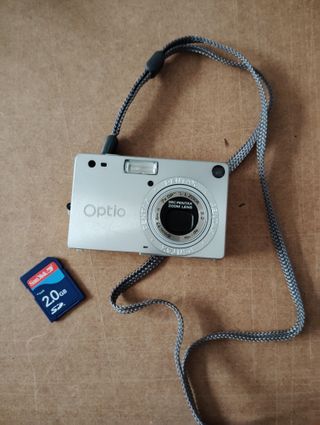 Cámara Pentax Optio S Digital Plata