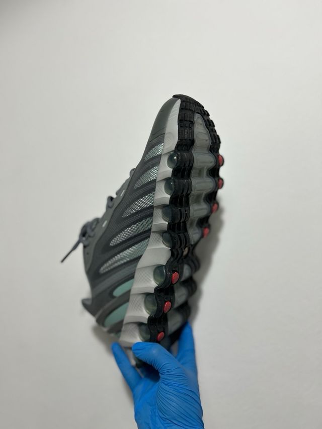 Nike Air Max DN8 Gris