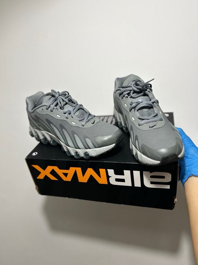 Nike Air Max DN8 Gris