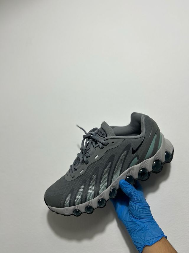 Nike Air Max DN8 Gris