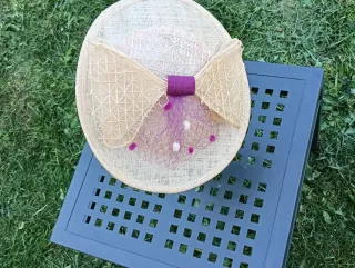 Tocado Lukita Beige y Morado