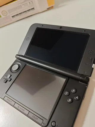 Nintendo 3DS XL Negra - Pantalla Grande