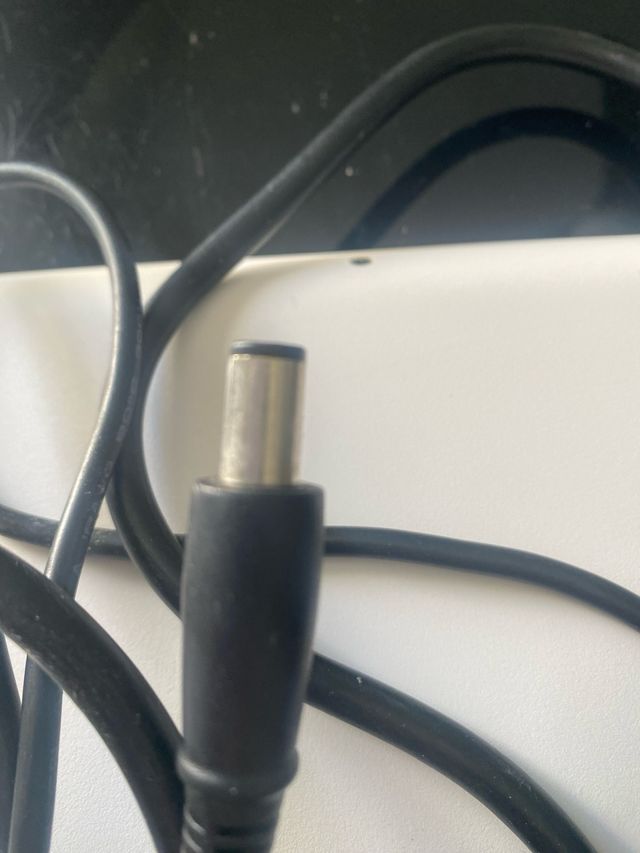 Cargador de ordenador DTK DL-90W 100-240V