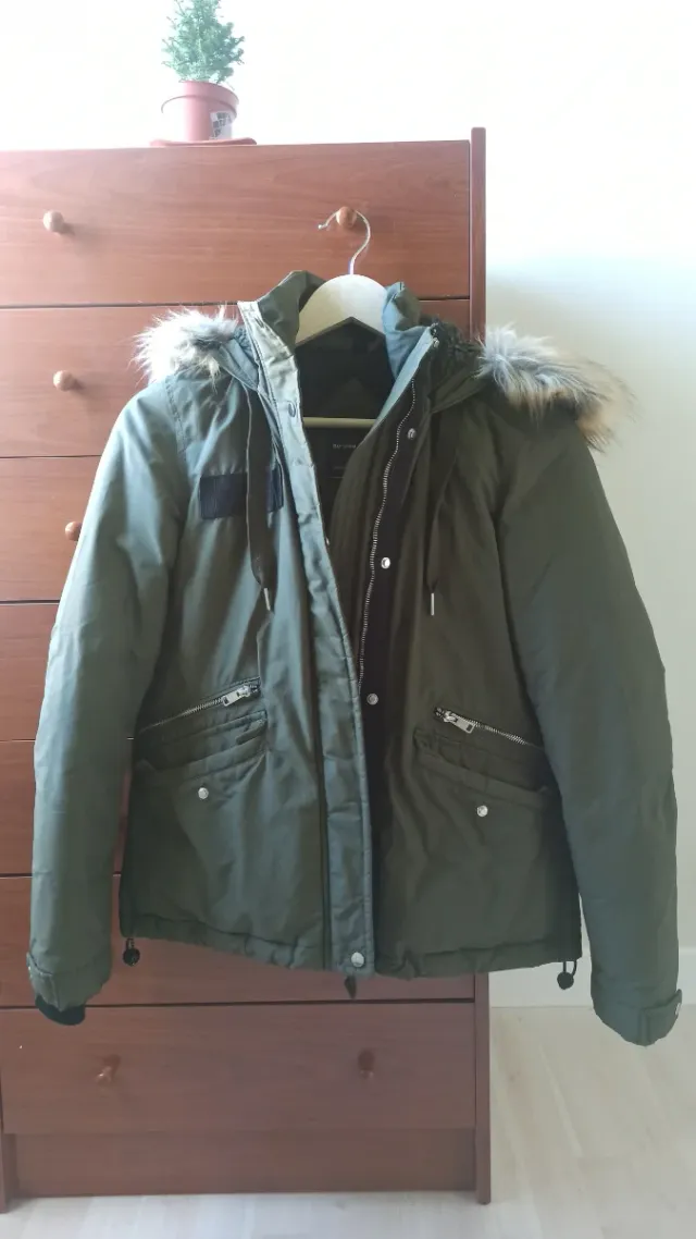 Abrigo verde invierno con cremallera