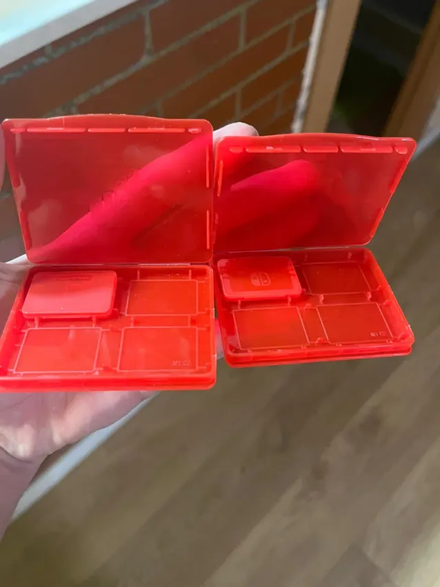 Nintendo Switch Azul/Rojo + Mando Pro