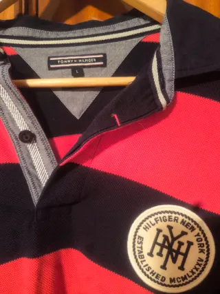 Polo Tommy Hilfiger Rayas Rojo y Negro