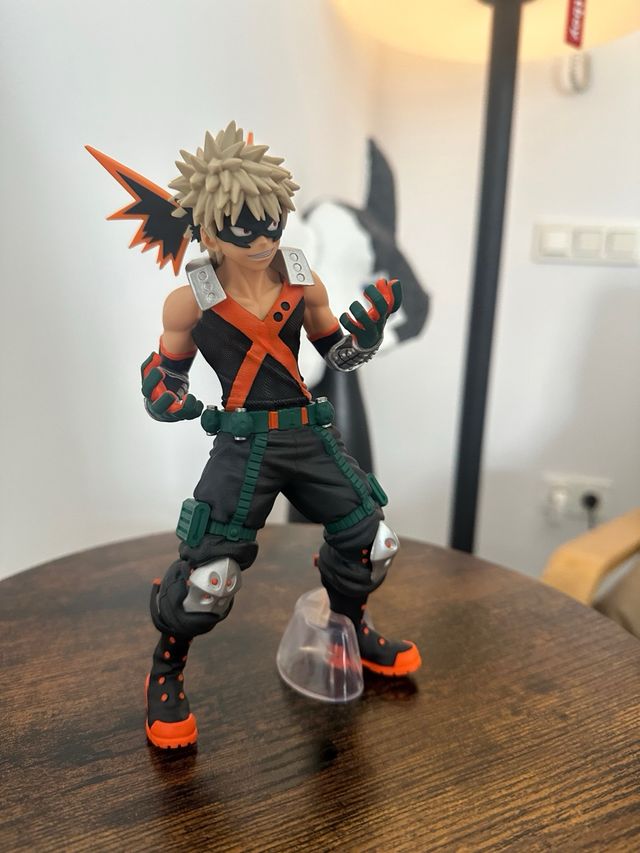 Figura Bakugo 20cm My Hero Academia