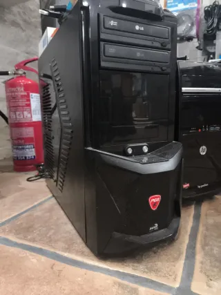 PC Intel i7 16GB RAM GTX 760 MSI