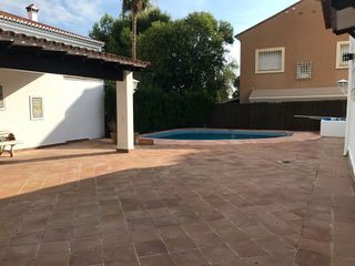 Chalet en alquiler en Rocafort