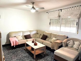 Casa adosada en venta en Meco pueblo en Meco