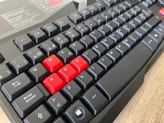 Teclado Gaming Trust Ziva Negro/Rojo