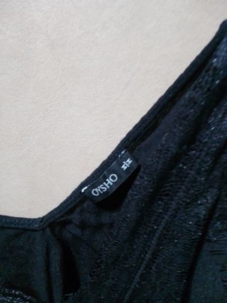 2 Camisetas tirantes encaje Oysho