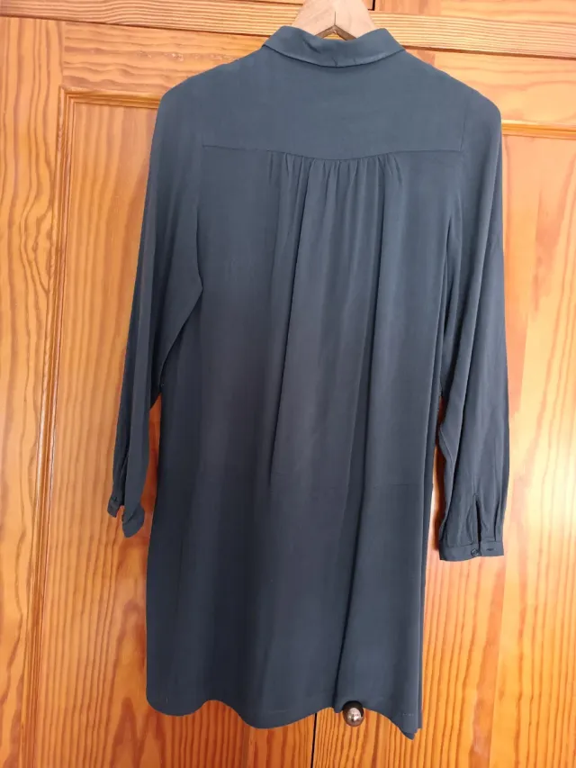 Vestido camisero gris