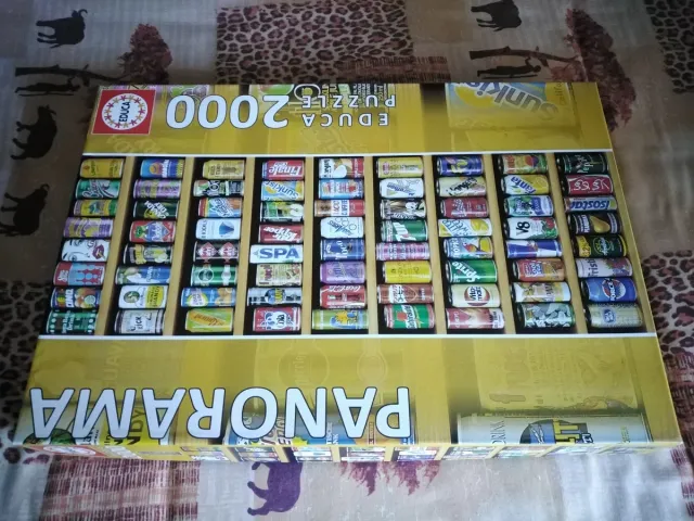 Puzzle Colección de latas y bebidas, 2000 piezas