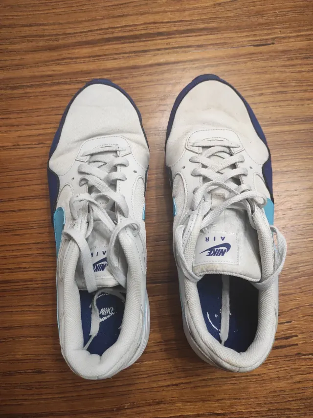 Zapatillas Nike Air Blancas y Azules