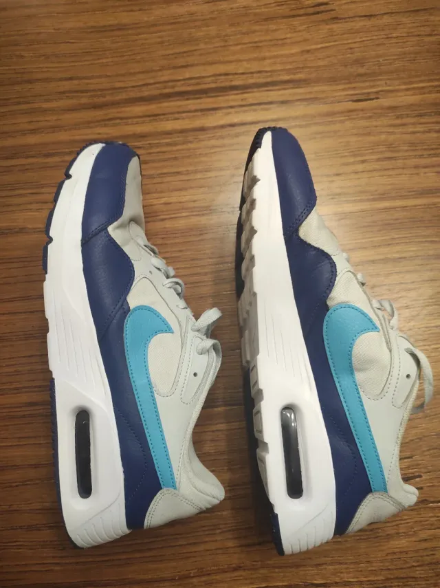 Zapatillas Nike Air Blancas y Azules