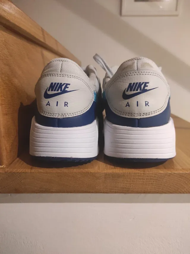 Zapatillas Nike Air Blancas y Azules