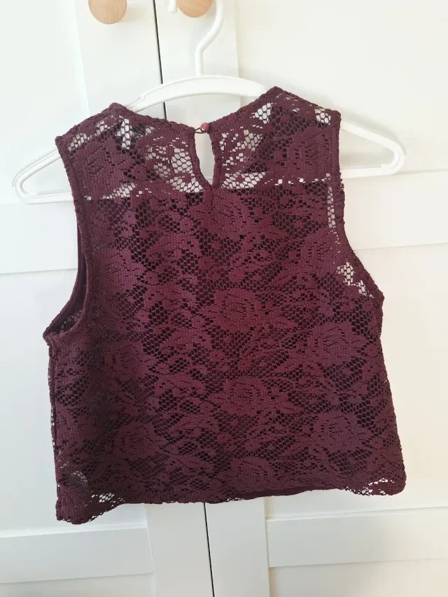 Top ASOS encaje burdeos talla 38