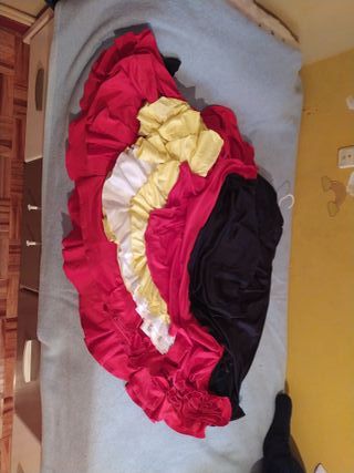 Falda ballet y flamenco rosa
Tacones y bodys