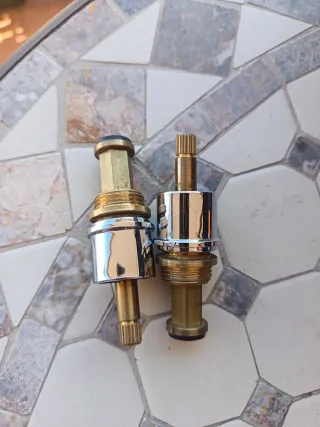 Cartuchos de grifo latón y cromo