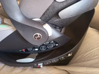 Seggiolino auto Cybex Cloud T i-Size (incluso b girat)