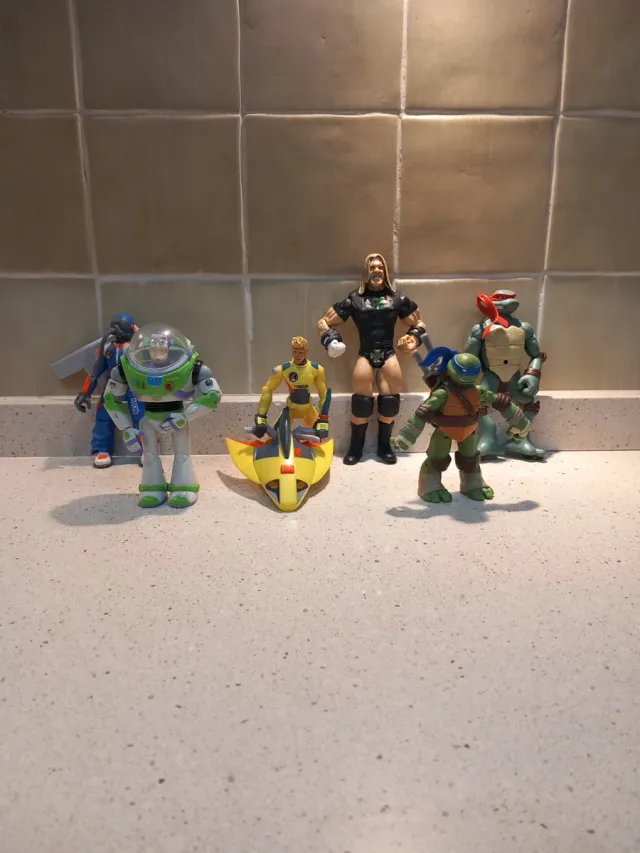 Lote de figuras de acción