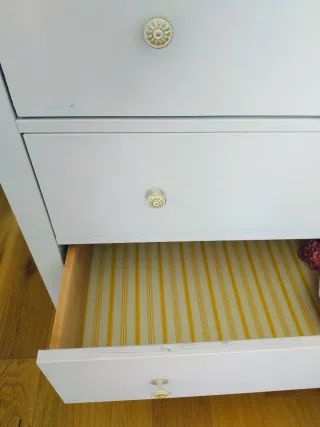 Cassettiera Hemnes Ikea in legno massello