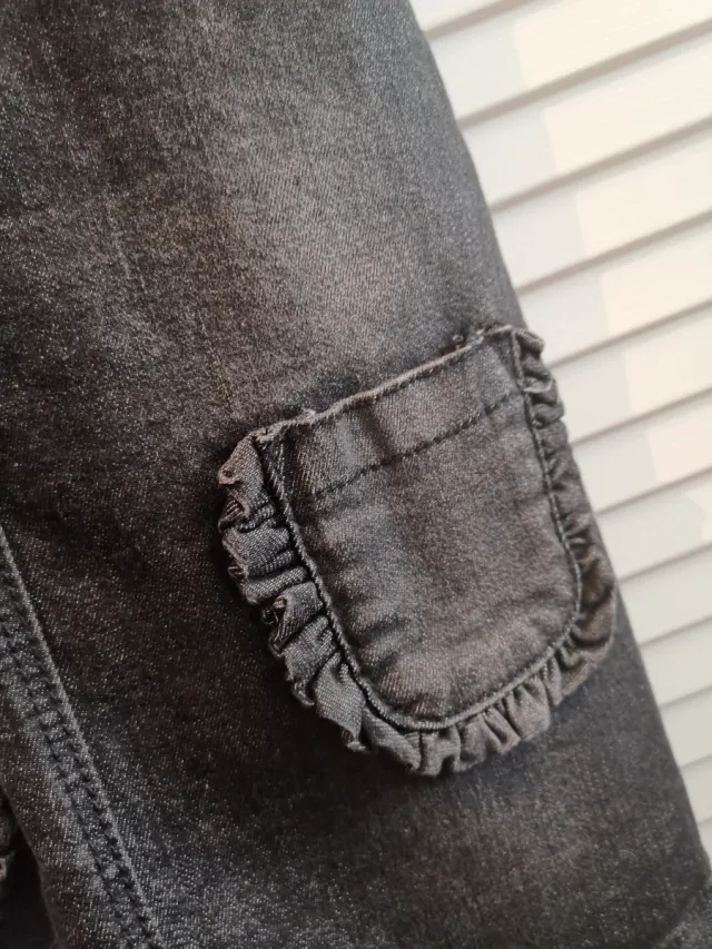 Lote niña 3-4 años: Chaqueta y Peto denim