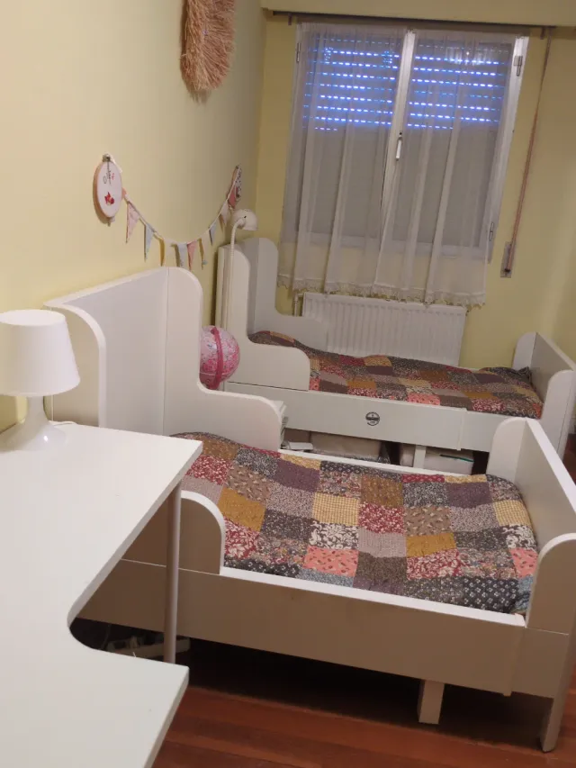 2 Camas Extensibles IKEA Blancas