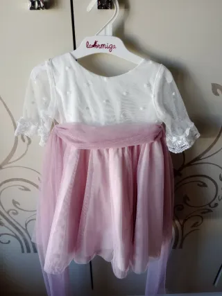 Vestido niña blanco y rosa tul. La hormiga 