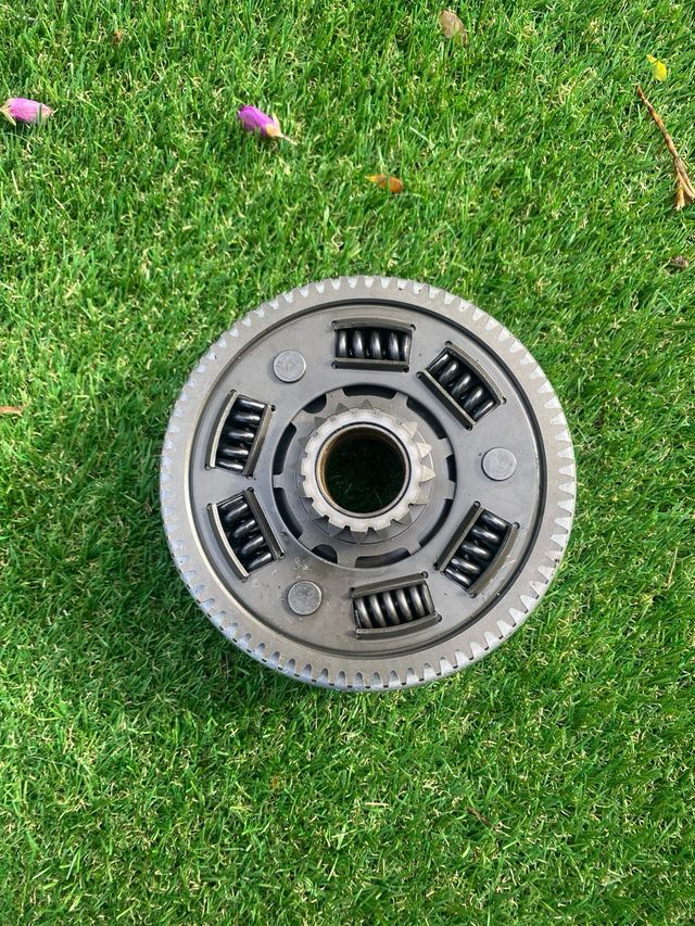 Campana Embrague Suzuki LTZ