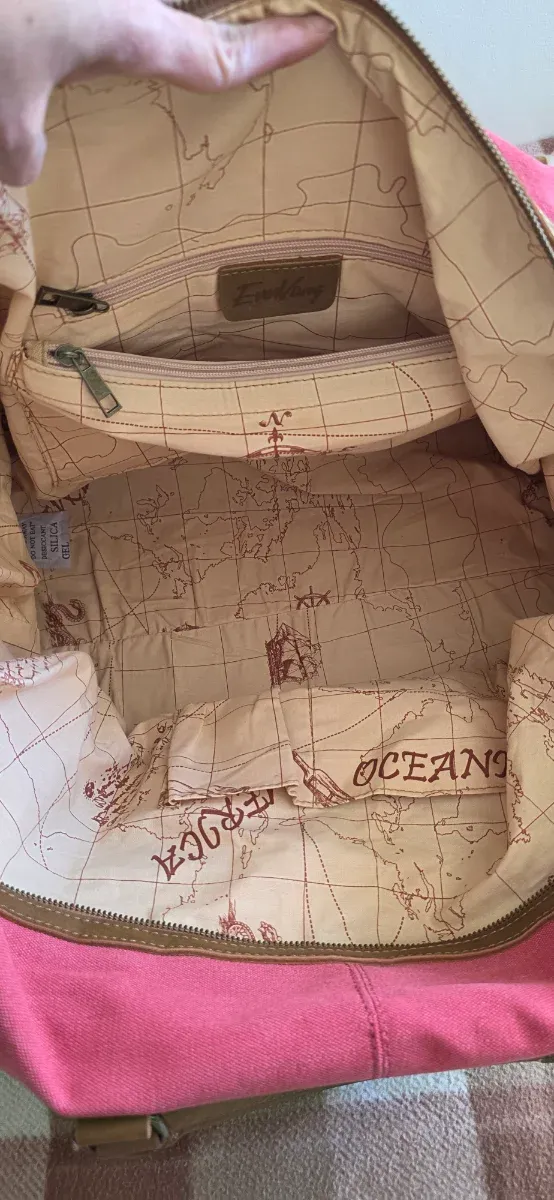 Maleta de cabina vintage rosa y marrón