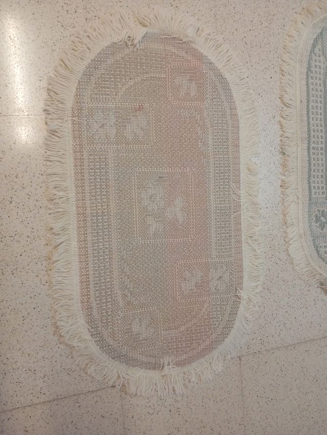 Alfombras ovaladas con flecos