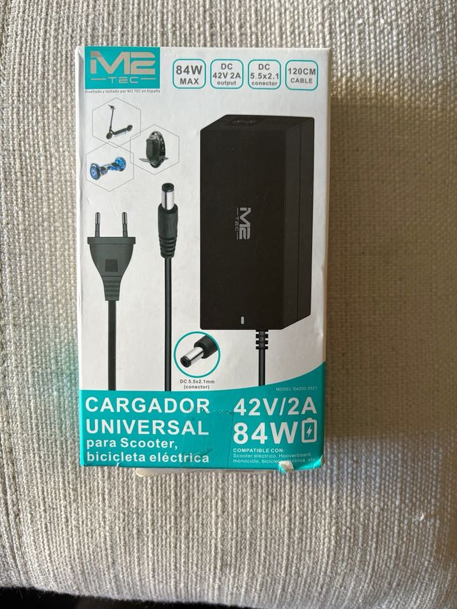 Cargador M2 TEC 84W 42V/2A Universal Scooter