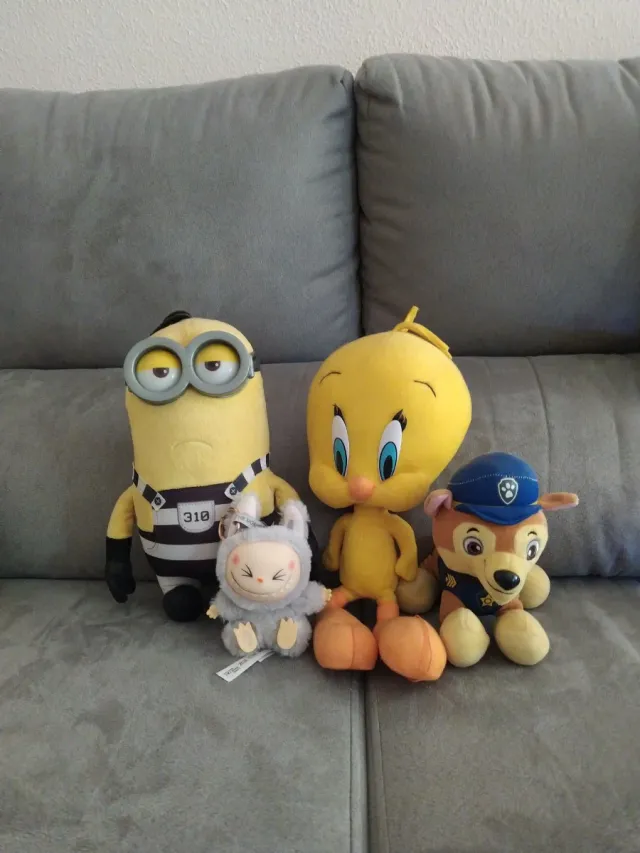 Set di peluche Minion, Tweety, Chase e Cat